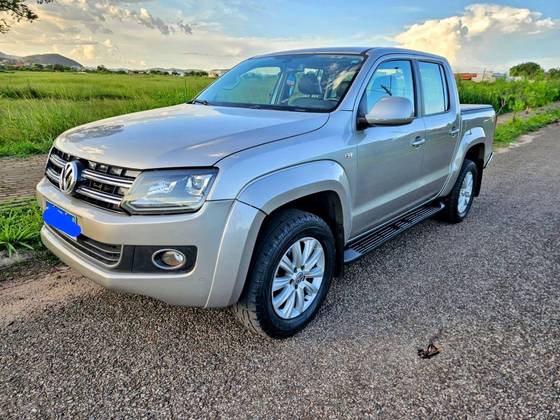 VOLKSWAGEN AMAROK 2.0 HIGHLINE 4X4 CD 16V TURBO INTERCOOLER DIESEL 4P AUTOMÁTICO VOLKSWAGEN AMAROK 2.0 HIGHLINE 4X4 CD 16V TURBO INTERCOOLER DIESEL 4P AUTOMÁTICO